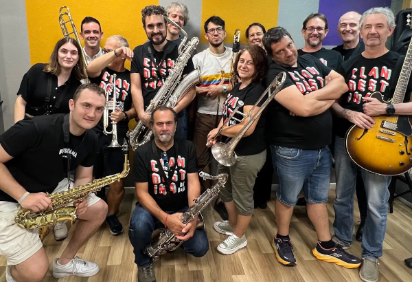 Clandestina Big Band